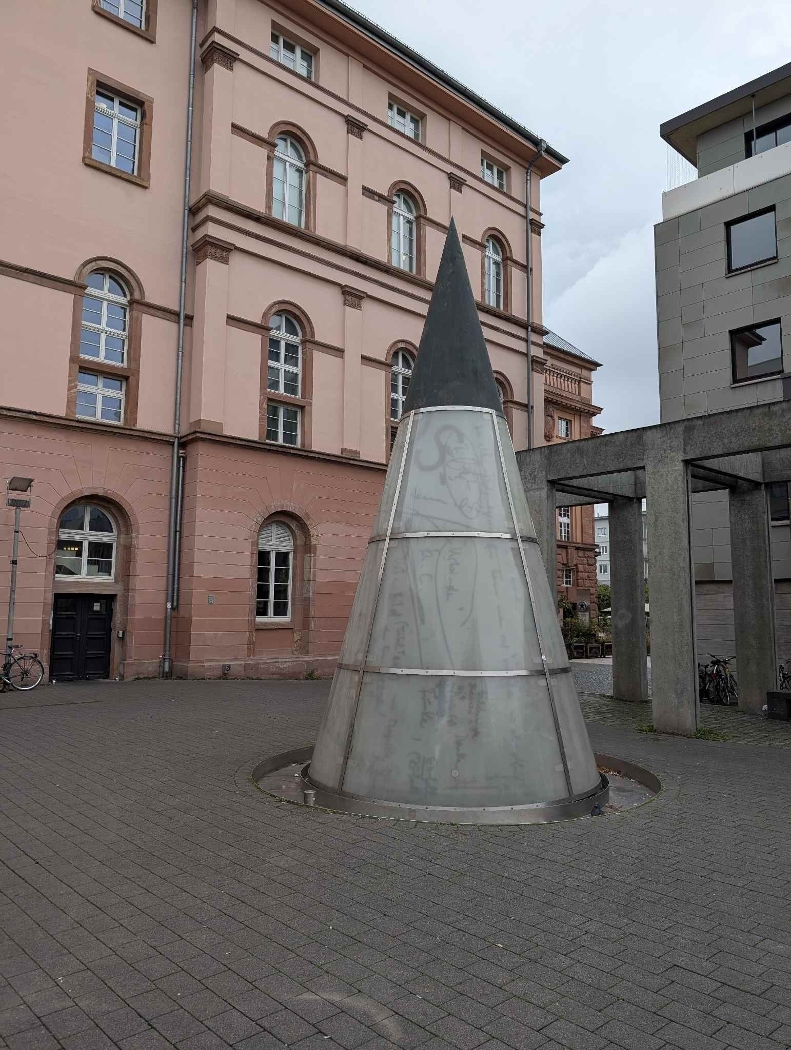 Tritonplatz / Staatstheater in Mainz 