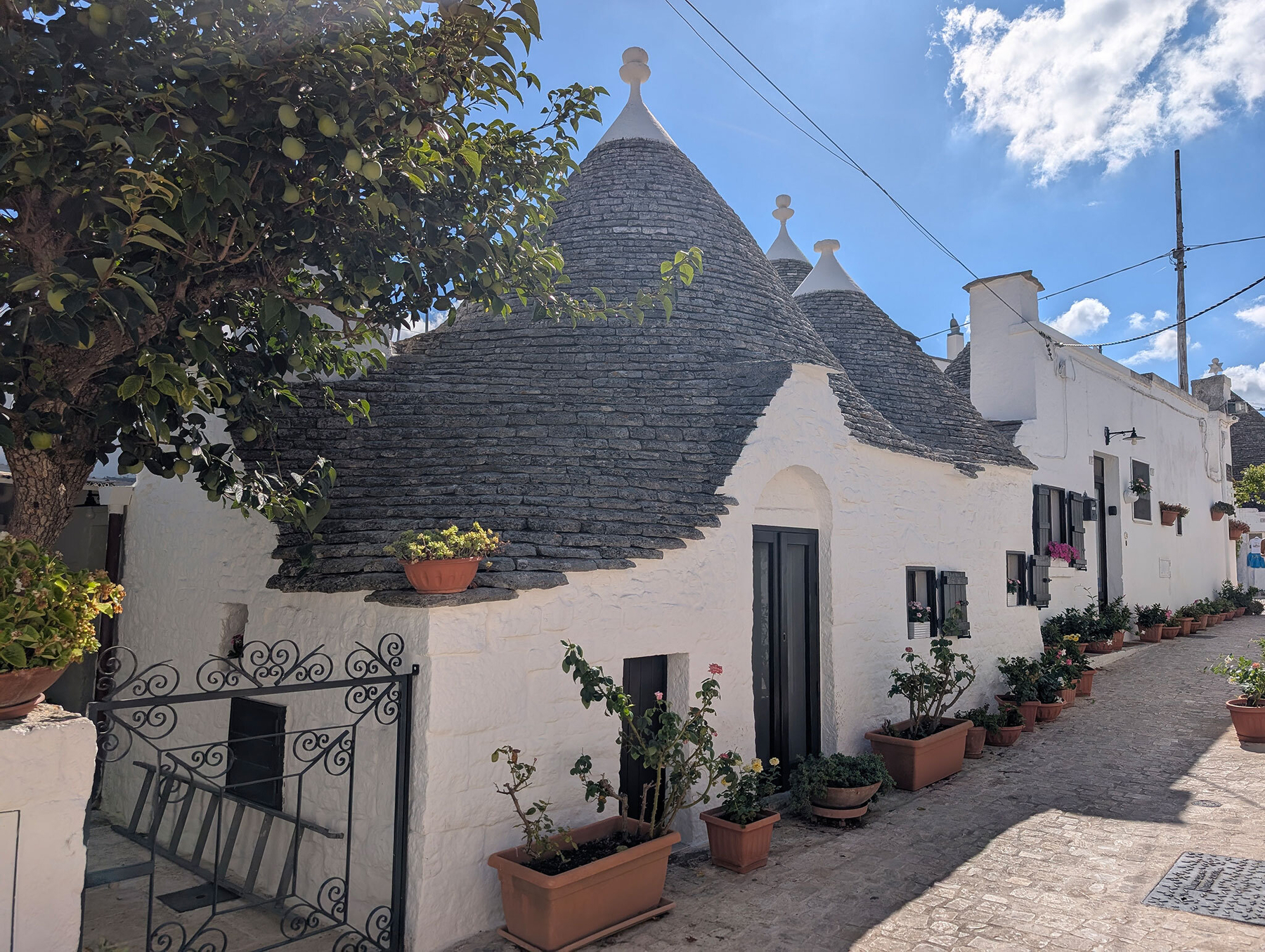 Trulli in Alberobello Apulien / Italien