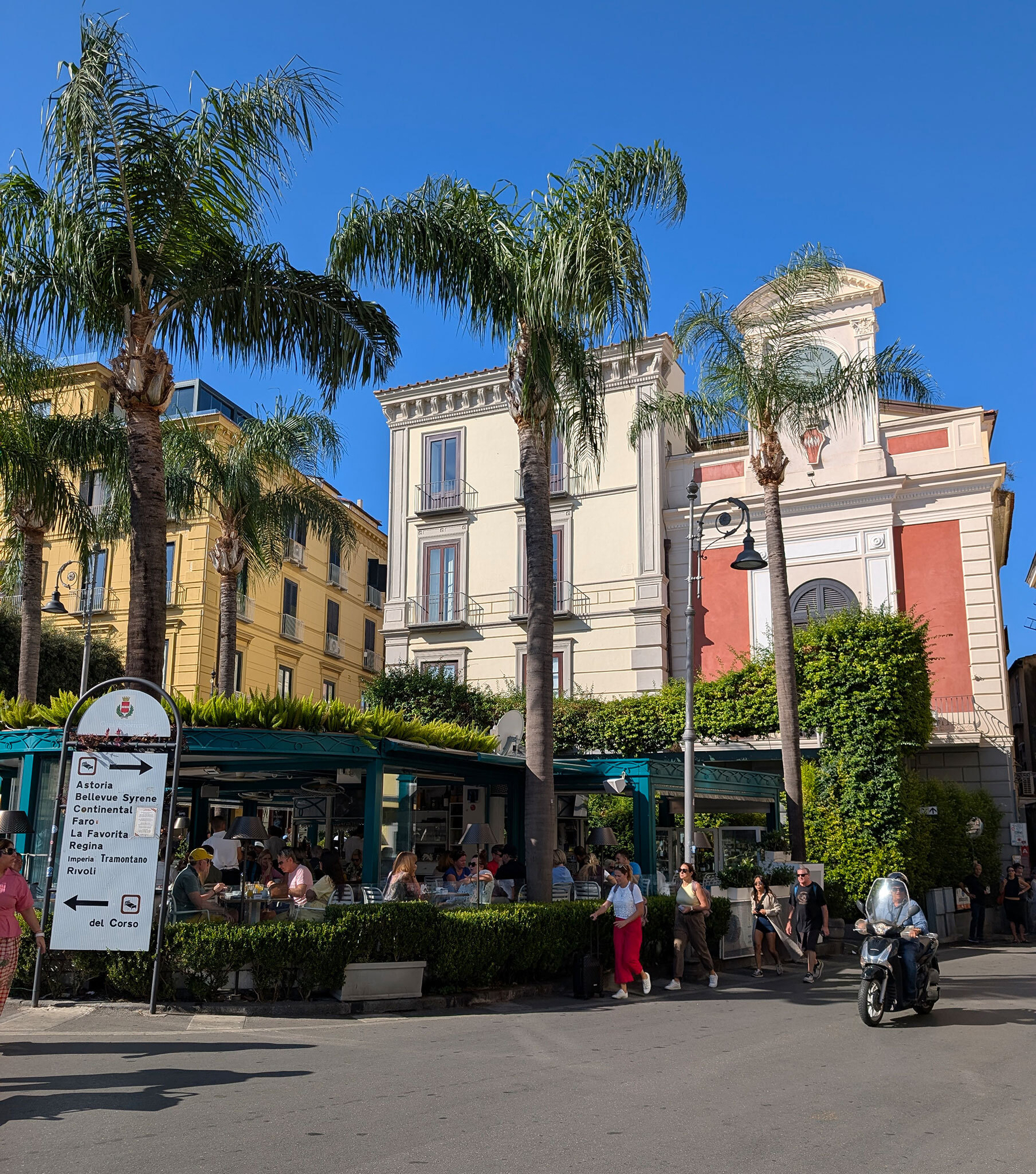 In der Innenstadt von Sorrent / Italien